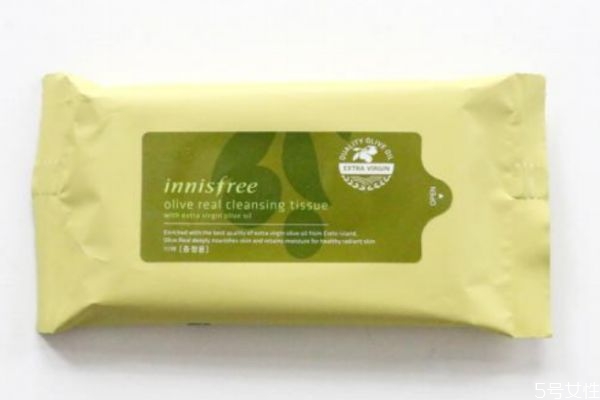 卸妝濕巾有什么壞處 頻繁使用卸妝濕巾的危害 卸妝濕巾有什么壞處 頻繁使用卸妝濕巾的危害