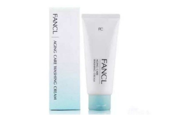 去油保濕的洗面奶有哪些 去臉油有什么小妙招 去油保濕的洗面奶有哪些 去臉油有什么小妙招