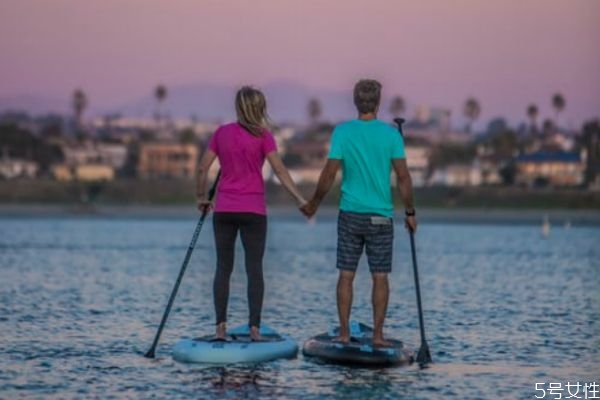 怎樣挽回傷透心的老公 怎么樣能挽回老公的心 怎樣挽回傷透心的老公 怎么樣能挽回老公的心