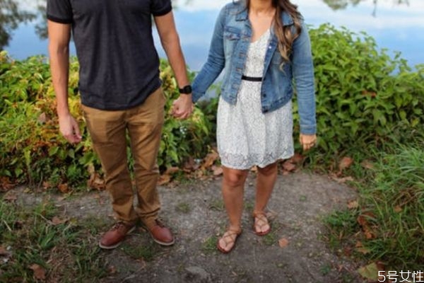 怎樣度過離婚的難熬期 離婚后怎么忘掉對方 怎樣度過離婚的難熬期 離婚后怎么忘掉對方