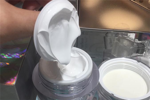 果達兒素顏霜成分 果達兒素顏霜孕婦能用嗎 果達兒素顏霜成分 果達兒素顏霜孕婦能用嗎