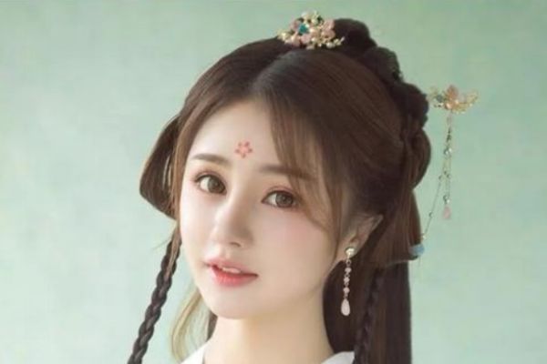 好看的古風發(fā)型有什么 盤點好看的古風頭發(fā) 好看的古風發(fā)型有什么 盤點好看的古風頭發(fā)