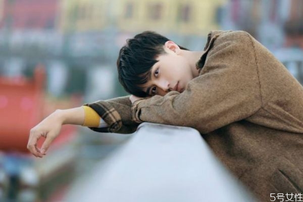 異國(guó)戀怎么聯(lián)系 異國(guó)戀的聯(lián)系方法 異國(guó)戀怎么聯(lián)系 異國(guó)戀的聯(lián)系方法