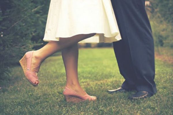 男人愛(ài)小三的十個(gè)表現(xiàn) 男人有小三后的表現(xiàn)