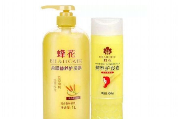 用發(fā)膜還用護發(fā)素嗎 護發(fā)素發(fā)膜順序 用發(fā)膜還用護發(fā)素嗎 護發(fā)素發(fā)膜順序