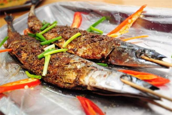 秋刀魚內(nèi)臟可以吃嗎 秋刀魚怎么腌好吃 秋刀魚內(nèi)臟可以吃嗎 秋刀魚怎么腌好吃