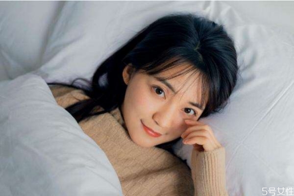 渣男為什么要吊著你 渣男吊著你的原因 渣男為什么要吊著你 渣男吊著你的原因