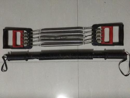 臂力器練胸肌的方法 怎樣使用臂力器練胸肌 臂力器練胸肌的方法 怎樣使用臂力器練胸肌