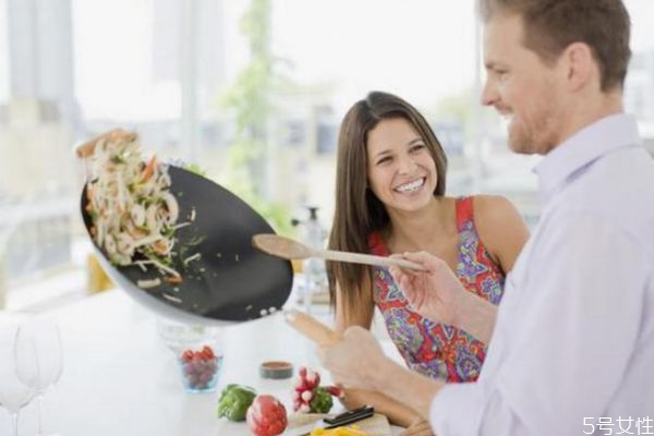 讓老婆感動(dòng)流淚的話(huà) 男人應(yīng)該給老婆的話(huà) 讓老婆感動(dòng)流淚的話(huà) 男人應(yīng)該給老婆的話(huà)