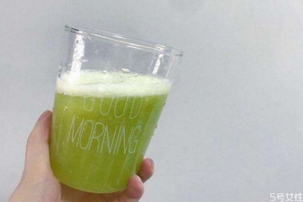 苦瓜汁的作用有什么 喝苦瓜汁有什么好處 苦瓜汁的作用有什么 喝苦瓜汁有什么好處