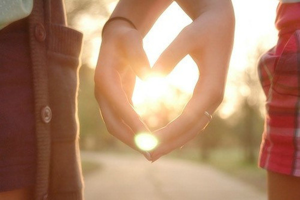 婚姻中男人撒謊的表現(xiàn) 妻子要怎樣對待撒謊的老公 婚姻中男人撒謊的表現(xiàn) 妻子要怎樣對待撒謊的老公