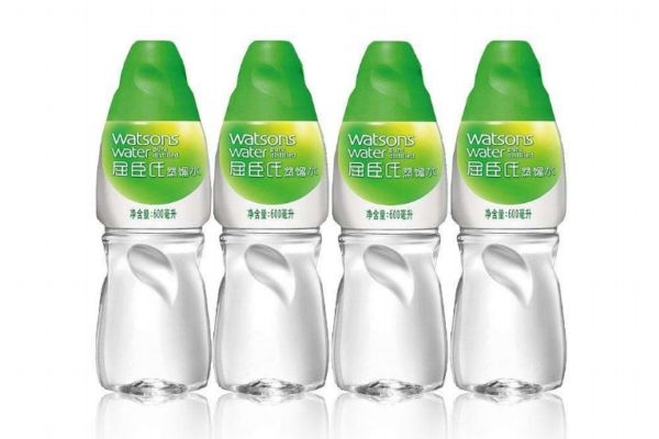 蒸餾水敷臉的好處 蒸餾水敷臉的功效 蒸餾水敷臉的好處 蒸餾水敷臉的功效