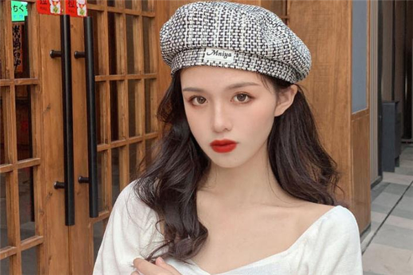 畫家帽適合什么發(fā)型 畫家帽配什么發(fā)型好看 畫家帽適合什么發(fā)型 畫家帽配什么發(fā)型好看