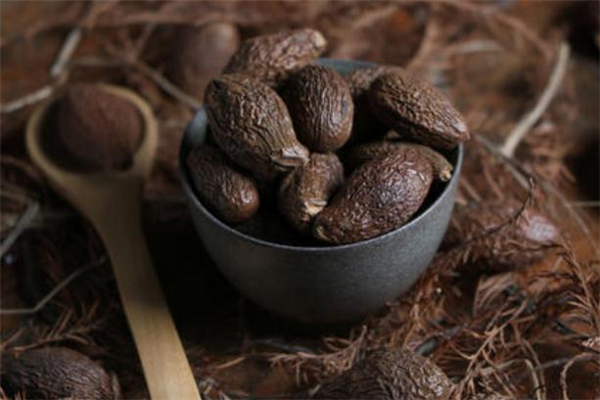 胖大?？梢蚤L(zhǎng)期喝嗎 胖大海哪些人不能喝