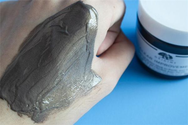 悅木之源黑金面膜一周幾次 悅木之源黑金面膜保質期