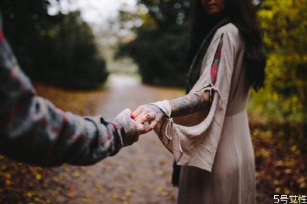 男生初戀結(jié)婚的幾率是多少 初戀結(jié)婚概率有多高 男生初戀結(jié)婚的幾率是多少 初戀結(jié)婚概率有多高