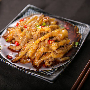 無骨鳳爪怎么去骨 無骨鳳爪的做法 無骨鳳爪怎么去骨 無骨鳳爪的做法