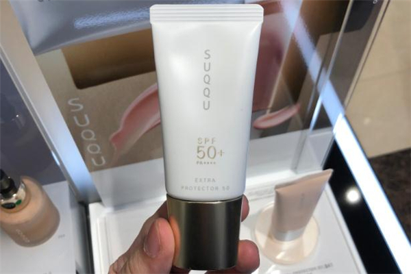 suqqu防曬霜多少錢 suqqu防曬霜保質(zhì)期 suqqu防曬霜多少錢 suqqu防曬霜保質(zhì)期