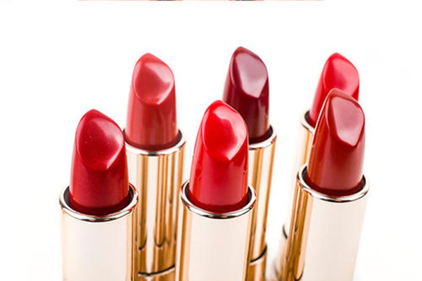 戈戈舞口紅什么質(zhì)地 戈戈舞口紅606號(hào)什么色 戈戈舞口紅什么質(zhì)地 戈戈舞口紅606號(hào)什么色