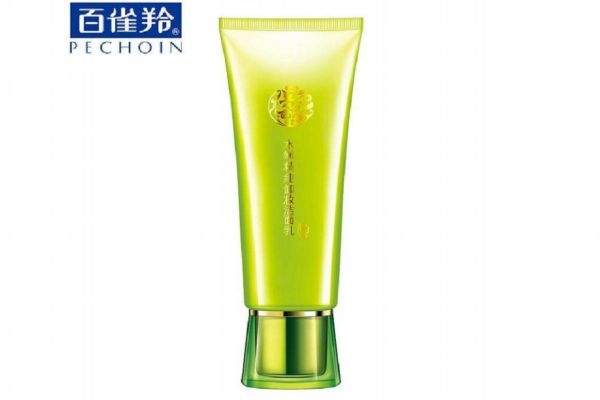 卸妝潔面乳是洗面奶嗎 卸妝潔面乳可以代替洗面奶么 卸妝潔面乳是洗面奶嗎 卸妝潔面乳可以代替洗面奶么