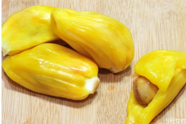 菠蘿蜜果肉出水了還能吃嗎 菠蘿蜜果肉出水了是壞了嗎 菠蘿蜜果肉出水了還能吃嗎 菠蘿蜜果肉出水了是壞了嗎