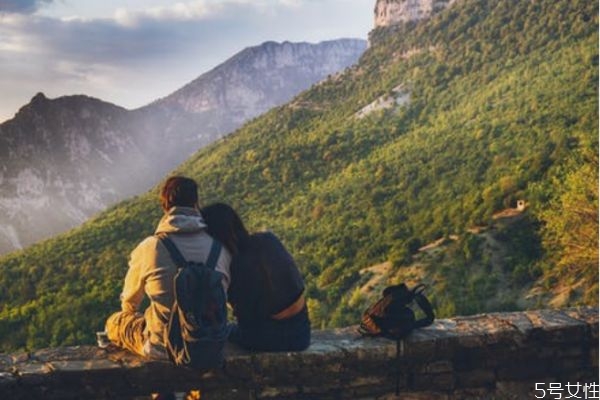 和不愛自己的丈夫相處 不愛老公了怎么相處 和不愛自己的丈夫相處 不愛老公了怎么相處