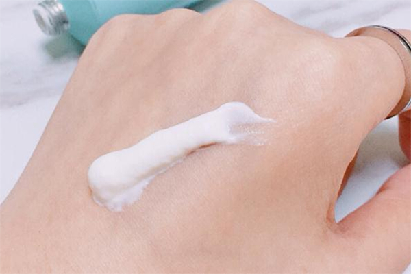 rilastil水芙蓉面膜成分 rilastil水芙蓉面膜孕婦可以用嗎 rilastil水芙蓉面膜成分 rilastil水芙蓉面膜孕婦可以用嗎