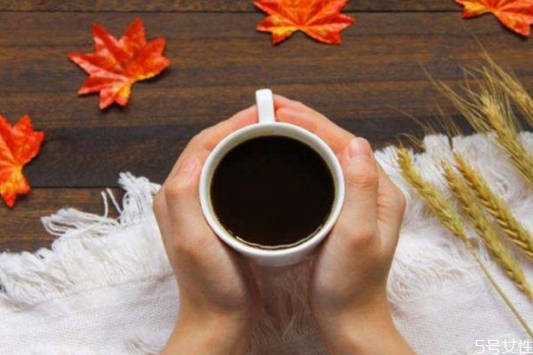 如何處理愛情中的冷戰(zhàn) 愛情冷戰(zhàn)應(yīng)該怎么解決 如何處理愛情中的冷戰(zhàn) 愛情冷戰(zhàn)應(yīng)該怎么解決