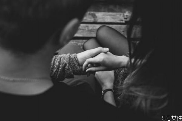 男生吃醋會不理女生嗎 男生吃醋憤怒應該怎么辦 男生吃醋會不理女生嗎 男生吃醋憤怒應該怎么辦