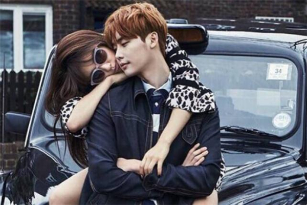 男生喜歡搭訕什么樣的女生 男生在什么情況下會主動搭訕 男生喜歡搭訕什么樣的女生 男生在什么情況下會主動搭訕