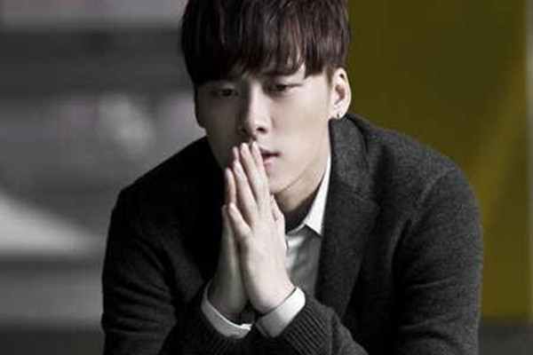 怎么和巨蟹男聊天 和巨蟹男聊天技巧 怎么和巨蟹男聊天 和巨蟹男聊天技巧