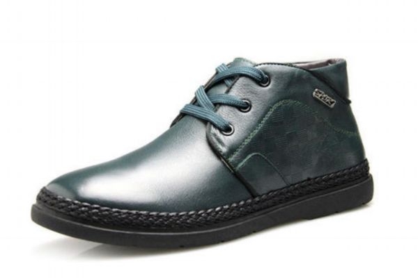 新皮鞋應(yīng)該怎么保養(yǎng) 新皮鞋的保養(yǎng)方法 新皮鞋應(yīng)該怎么保養(yǎng) 新皮鞋的保養(yǎng)方法