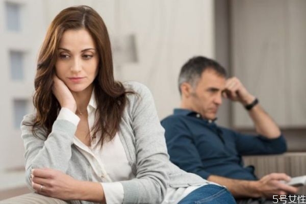 老公經常出軌怎么辦才好 老公經常出軌應該怎么解決