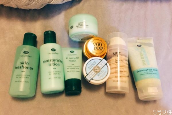 日用香精是什么 日用香精跟香精的區(qū)別 日用香精是什么 日用香精跟香精的區(qū)別