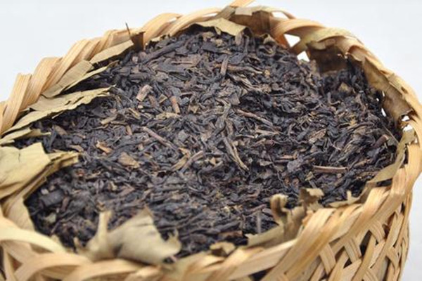 保存貢尖茶的注意事項 貢尖茶有霉了還能喝嗎 保存貢尖茶的注意事項 貢尖茶有霉了還能喝嗎