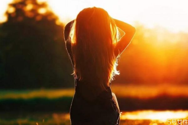 戀愛(ài)幾個(gè)月是危險(xiǎn)期 戀愛(ài)危險(xiǎn)期在什么時(shí)候 戀愛(ài)幾個(gè)月是危險(xiǎn)期 戀愛(ài)危險(xiǎn)期在什么時(shí)候