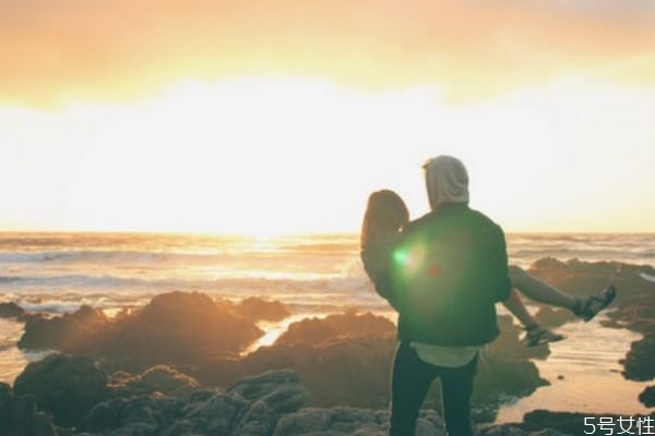 男人越絕情越說明什么 男人分手后的心理階段 男人越絕情越說明什么 男人分手后的心理階段