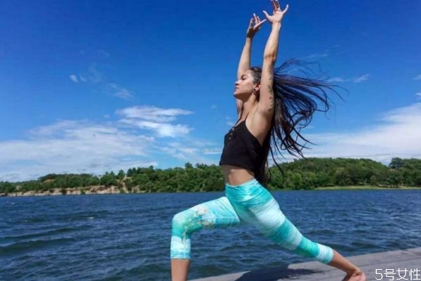 練馬甲線的最佳時(shí)間 什么時(shí)間最適合練馬甲線 練馬甲線的最佳時(shí)間 什么時(shí)間最適合練馬甲線