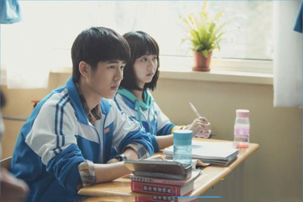 晚上和女生聊天好嗎 晚上和喜歡的人聊天好嗎 晚上和女生聊天好嗎 晚上和喜歡的人聊天好嗎