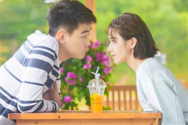 網(wǎng)戀新鮮感一般是多久 網(wǎng)戀新鮮感過(guò)了怎么辦