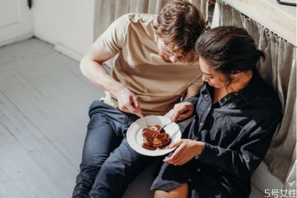 老公出軌覺得臟怎么辦 老公出軌還會親熱老婆嗎 老公出軌覺得臟怎么辦 老公出軌還會親熱老婆嗎