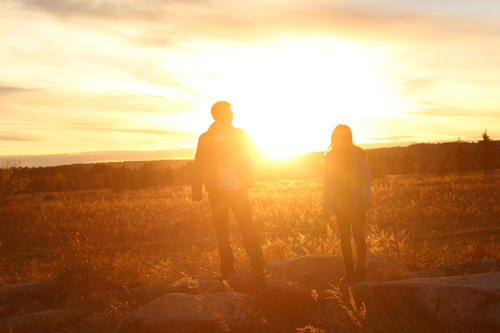 男人分手后多久最難受 男人分手后會(huì)難過(guò)多久 男人分手后多久最難受 男人分手后會(huì)難過(guò)多久