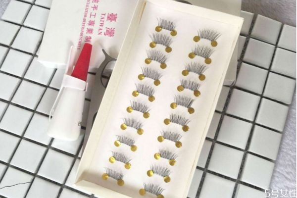 假睫毛的種類 假睫毛有幾種 假睫毛的種類 假睫毛有幾種