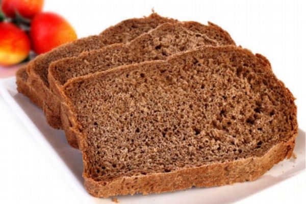 黑麥面包蛋白質(zhì)高嗎 黑麥的營養(yǎng)價(jià)值