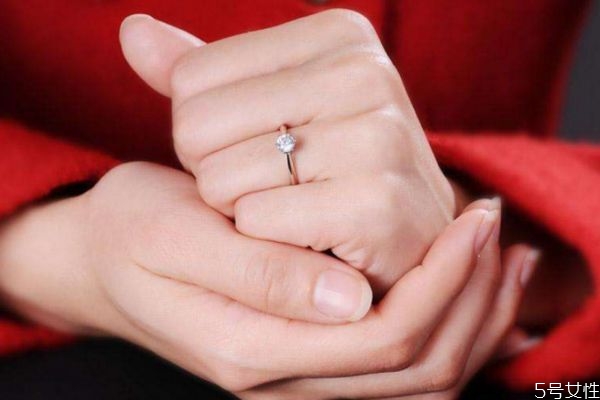 結(jié)婚日子能改嗎 婚期可以隨便改嗎 結(jié)婚日子能改嗎 婚期可以隨便改嗎