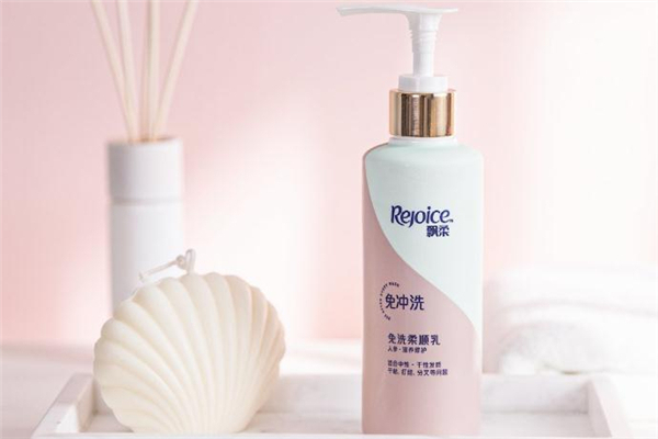 飄柔免洗護(hù)發(fā)素價(jià)格 飄柔免洗護(hù)發(fā)素真的不用洗嗎 飄柔免洗護(hù)發(fā)素價(jià)格 飄柔免洗護(hù)發(fā)素真的不用洗嗎