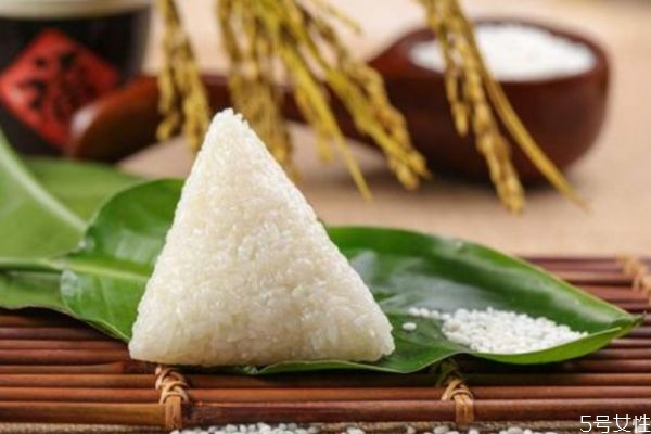 吃粽子會長胖嗎 粽子的熱量高嗎 吃粽子會長胖嗎 粽子的熱量高嗎