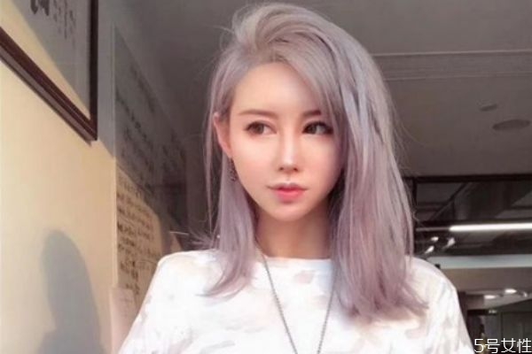 護(hù)發(fā)素會(huì)傷害頭皮嗎 護(hù)發(fā)素適合什么發(fā)質(zhì) 護(hù)發(fā)素會(huì)傷害頭皮嗎 護(hù)發(fā)素適合什么發(fā)質(zhì)