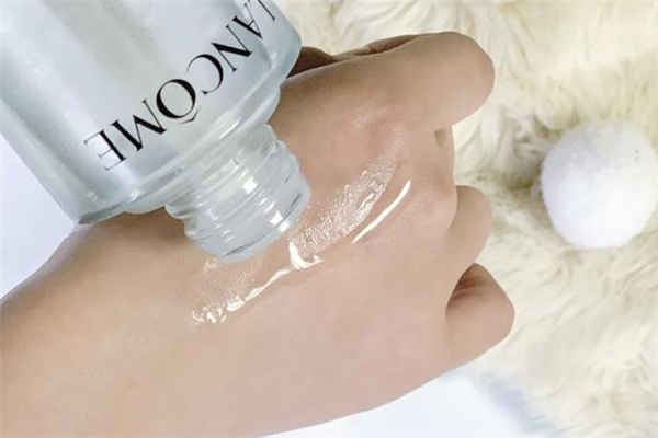 蘭蔻極光水怎么用 蘭蔻極光水孕婦能用嗎 蘭蔻極光水怎么用 蘭蔻極光水孕婦能用嗎