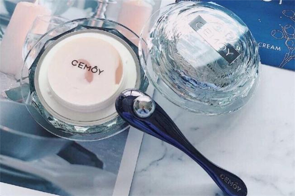 cemoy眼霜怎么查真?zhèn)?cemoy眼霜蓋子怎么打開 cemoy眼霜怎么查真?zhèn)?cemoy眼霜蓋子怎么打開